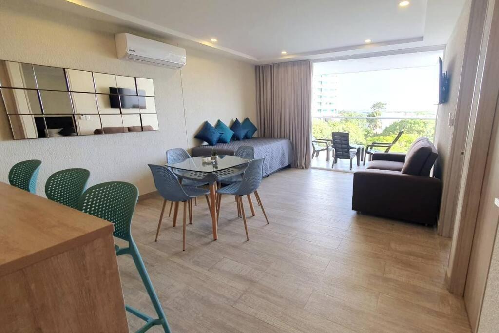 Tu Escapada A La Mejor Playa De Apartment